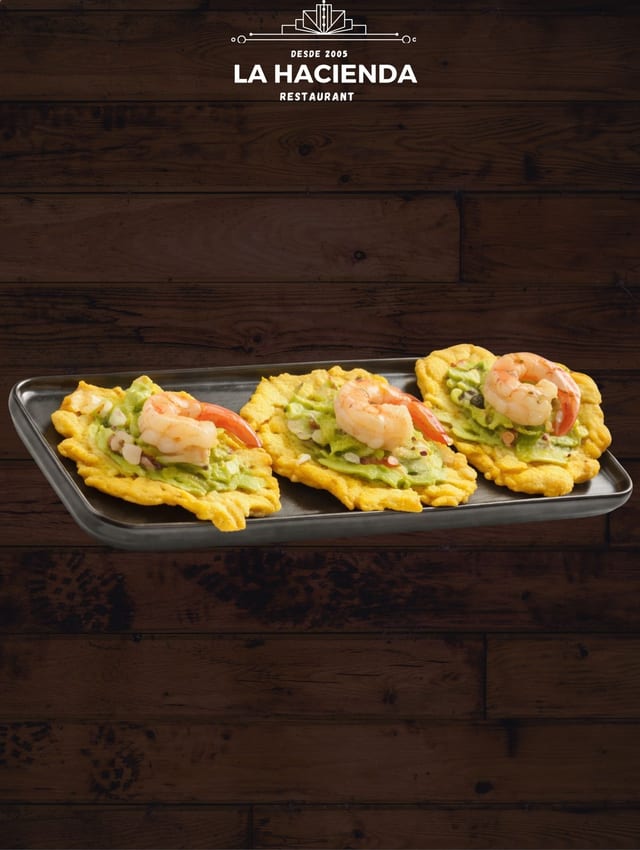 6 Tostones con Camarones.